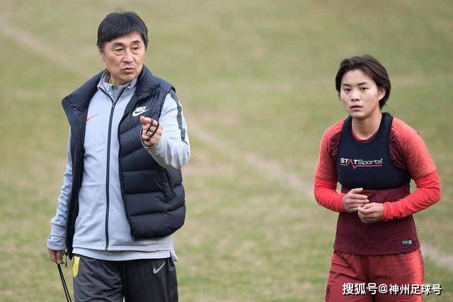 山东泰山队即将迎来“齐鲁德比” 李霄鹏重返泉城
